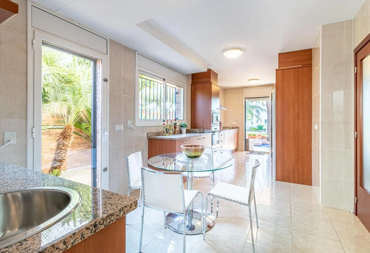Apart-Rent Villa Pani 0109 Empuriabrava Spanyolország